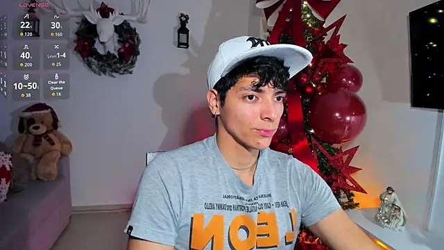  JacobMiller   online show from November 28, 2025, 5:29 am