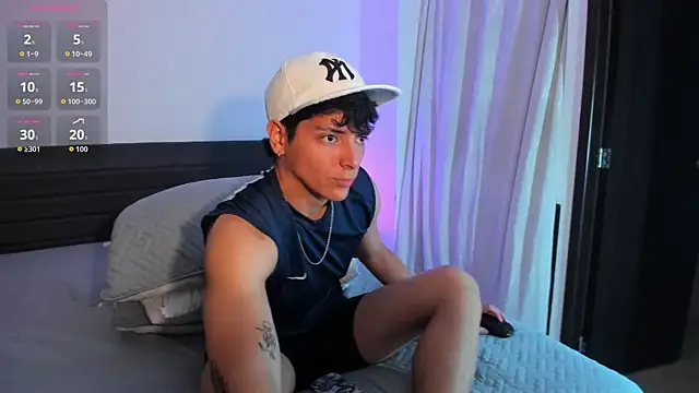  JacobMiller   online show from November 13, 2025, 9:40 pm