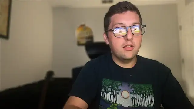 Snapshot of Milflover96 chatting on October 6, 2025, 2:46 am Milflover96 online show from October 6, 2025, 2:46 am