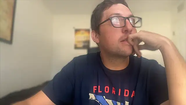 Snapshot of Milflover96 chatting on October 22, 2025, 1:10 pm Milflover96 online show from October 22, 2025, 1:10 pm