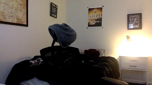 Snapshot of Milflover96 chatting on March 22, 2025, 11:42 pm Milflover96 online show from March 22, 2025, 11:42 pm