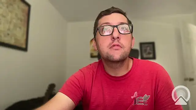 Snapshot of Milflover96 chatting on September 12, 2025, 3:23 pm Milflover96 online show from September 12, 2025, 3:23 pm