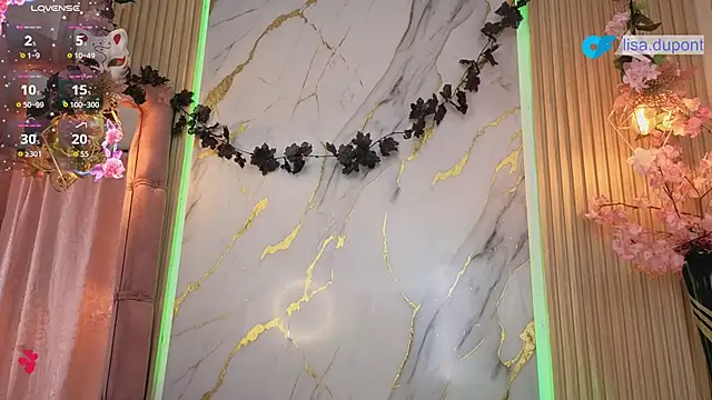 LissaDupont online show from October 16, 2025, 12:30 am