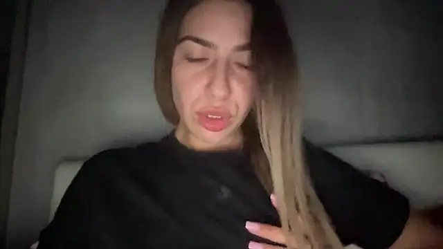 sarrah rossy online show from November 12, 2025, 11:19 pm