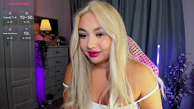  Loneve   online show from November 28, 2025, 3:34 pm