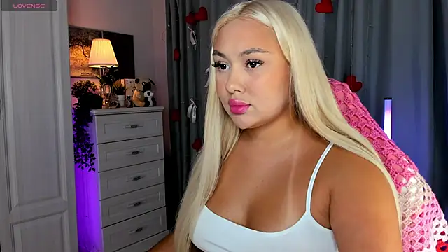  Loneve   online show from April 4, 2026, 3:40 pm