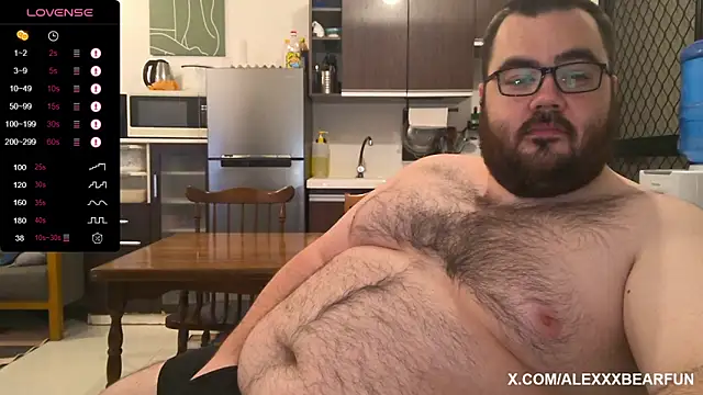 alexxxbear online show from November 12, 2025, 11:58 am