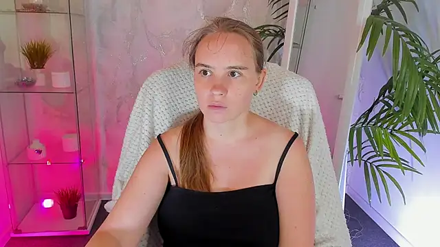 Lika 0ne online show from July 21, 2026, 12:06 pm