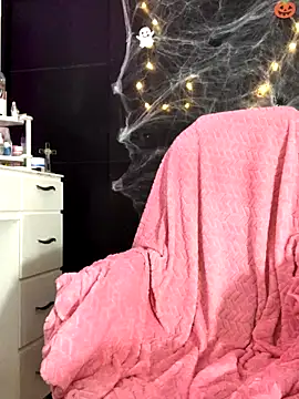 Anitta bell online show from October 8, 2025, 1:07 am