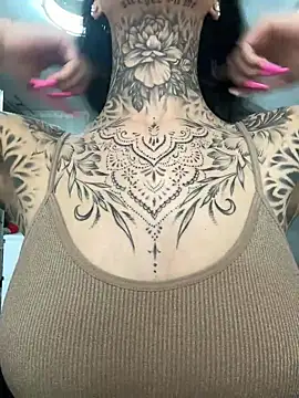 inkedgirl99 online show from March 8, 2025, 10:32 am