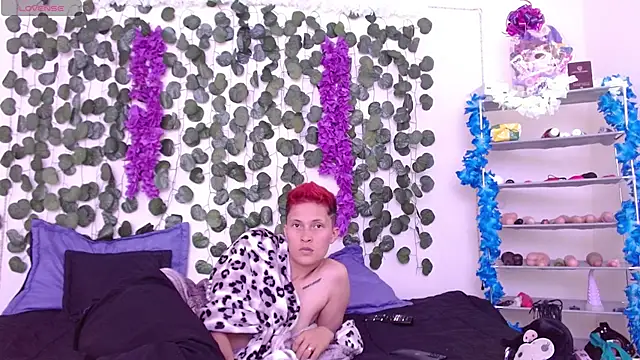 Snapshot of duo_peludoo chatting on February 17, 2025, 9:10 pm duo peludoo online show from February 17, 2025, 9:10 pm