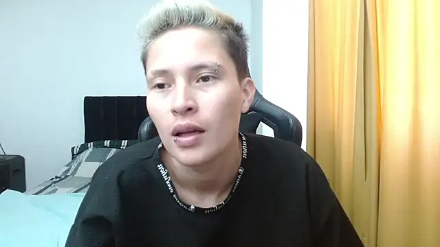 Snapshot of duo_peludoo chatting on June 23, 2026, 5:22 pm duo peludoo online show from June 23, 2026, 5:22 pm
