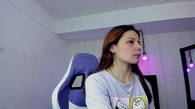 nicky angel1 online show from October 1, 2025, 6:34 pm