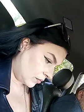 Greta Tamar online show from September 15, 2025, 5:41 am