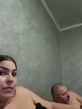 Snapshot of Greta_Tamar chatting on December 2, 2025, 6:42 pm Greta Tamar online show from December 2, 2025, 6:42 pm