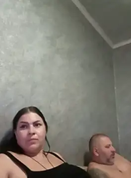 Snapshot of Greta_Tamar chatting on December 1, 2025, 6:31 pm Greta Tamar online show from December 1, 2025, 6:31 pm