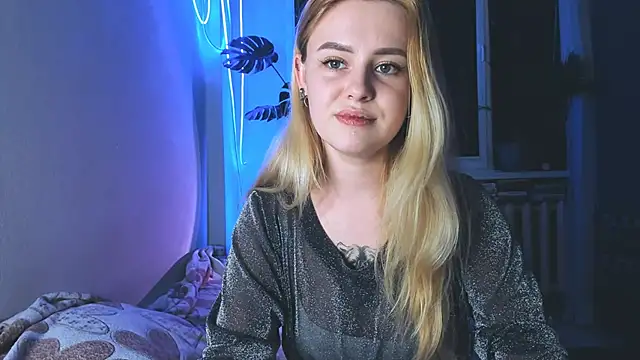 Alexa Pirs online show from February 17, 2025, 12:43 am