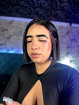 Scarlett-LS online show from November 21, 2025, 2:43 am