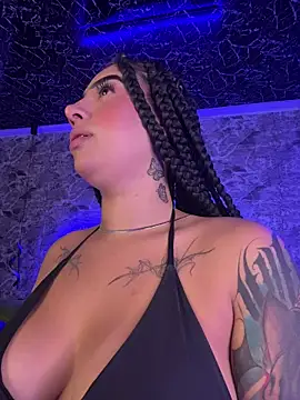 Scarlett-LS online show from April 15, 2026, 3:01 am