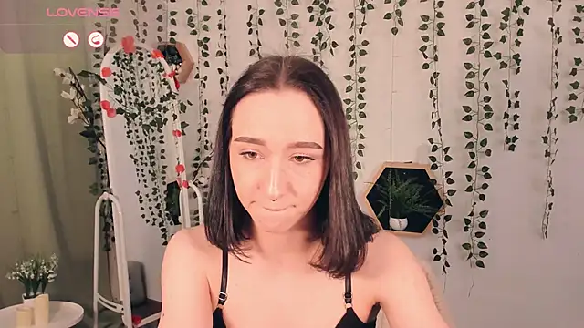 Snapshot of Smoke_of_soul_ chatting on March 16, 2025, 2:00 pm Smoke of soul online show from March 16, 2025, 2:00 pm