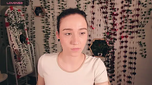 Snapshot of Smoke_of_soul_ chatting on March 6, 2025, 5:00 pm Smoke of soul online show from March 6, 2025, 5:00 pm