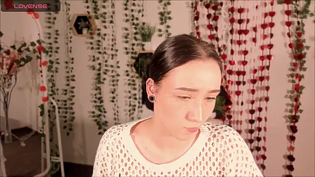 Snapshot of Smoke_of_soul_ chatting on February 17, 2025, 1:44 pm Smoke of soul online show from February 17, 2025, 1:44 pm