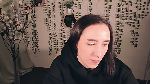 Snapshot of Smoke_of_soul_ chatting on March 21, 2025, 4:51 pm Smoke of soul online show from March 21, 2025, 4:51 pm