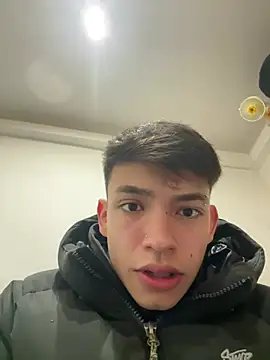 Alfadover online show from March 5, 2025, 6:01 am