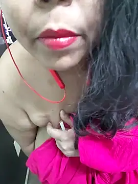 Lizza boudi online show from December 15, 2025, 3:45 am