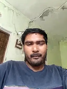 ccuteboyyyy online show from October 3, 2025, 2:48 am