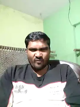 ccuteboyyyy online show from March 3, 2025, 3:11 pm