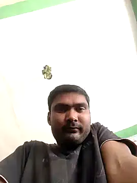 ccuteboyyyy online show from February 26, 2025, 8:39 am