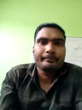 ccuteboyyyy online show from November 4, 2025, 5:22 am