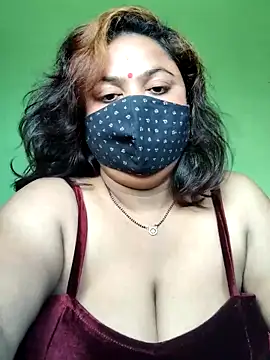 rani130 online show from October 7, 2025, 1:17 am