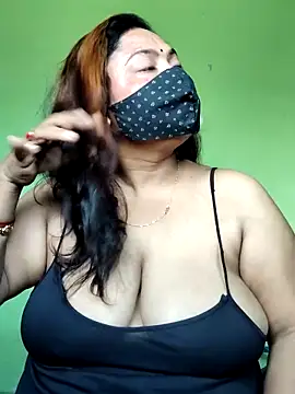 Snapshot of rani130 chatting on February 6, 2026, 1:56 am rani130 online show from February 6, 2026, 1:56 am