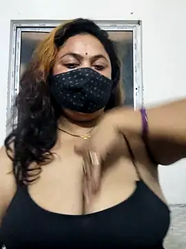 Snapshot of rani130 chatting on March 8, 2026, 2:04 am rani130 online show from March 8, 2026, 2:04 am