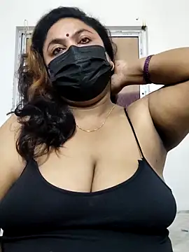 Snapshot of rani130 chatting on March 19, 2026, 2:00 am rani130 online show from March 19, 2026, 2:00 am