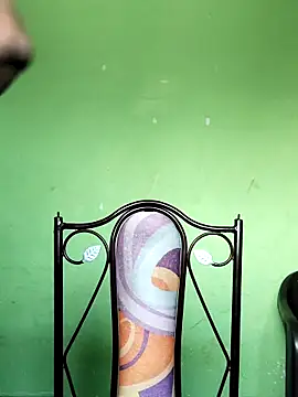 Snapshot of rani130 chatting on February 15, 2026, 1:39 am rani130 online show from February 15, 2026, 1:39 am