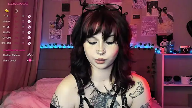 Snapshot of marynixoxo chatting on March 13, 2026, 5:07 pm marynixoxo online show from March 13, 2026, 5:07 pm