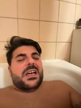 Sex-10-10 online show from October 24, 2025, 6:18 pm