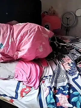 Snapshot of emma_purple_ chatting on March 26, 2026, 7:23 pm emma purple online show from March 26, 2026, 7:23 pm