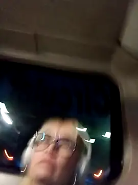 CandieGilson   online show from March 19, 2026, 10:48 am