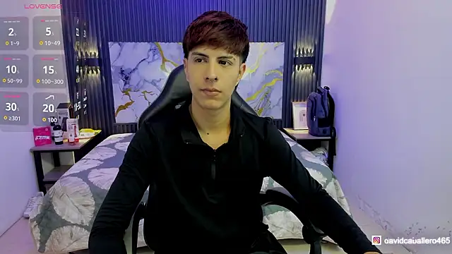 Snapshot of Estiv18_ chatting on February 13, 2026, 2:55 am Estiv18 online show from February 13, 2026, 2:55 am