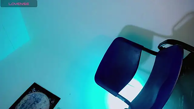 Snapshot of katha_Crawford chatting on February 5, 2026, 7:21 pm katha Crawford online show from February 5, 2026, 7:21 pm