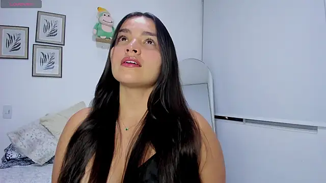 sarita bigbooty  online show from April 3, 2026, 5:47 am