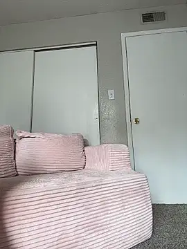 Snapshot of angelicasn0w chatting on March 30, 2026, 2:29 pm angelicasn0w online show from March 30, 2026, 2:29 pm