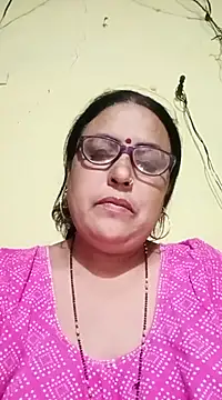 Kiyara8 online show from March 4, 2025, 5:34 pm