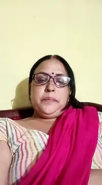 Kiyara8 online show from March 5, 2025, 5:29 pm