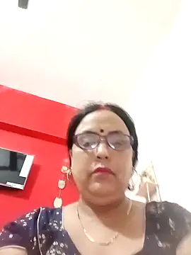 Kiyara8 online show from October 2, 2025, 12:36 am