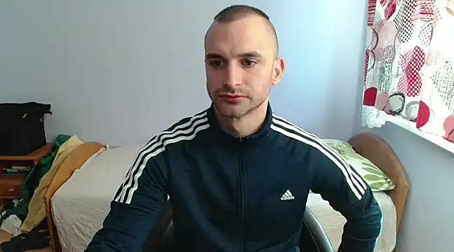 OskarBreno online show from February 11, 2025, 2:24 pm